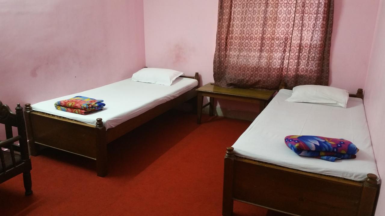 Renu Guest House Calcutta Exteriör bild
