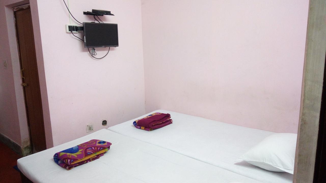 Renu Guest House Calcutta Exteriör bild