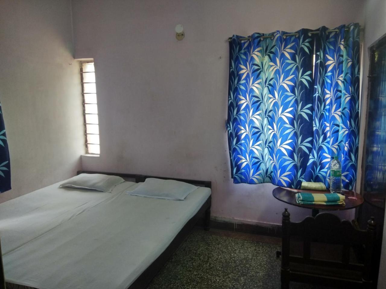 Renu Guest House Calcutta Exteriör bild