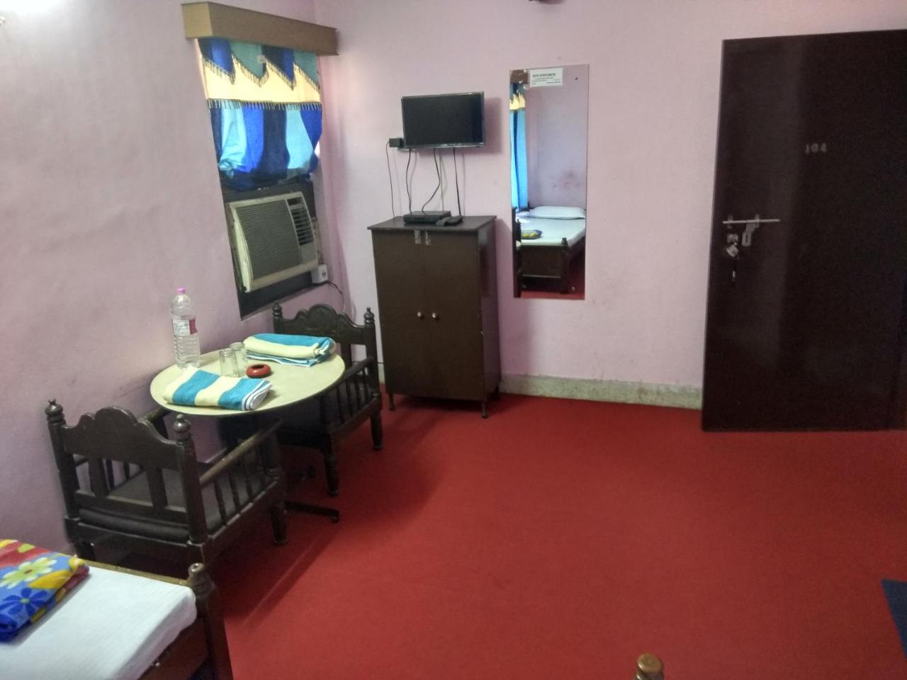 Renu Guest House Calcutta Exteriör bild